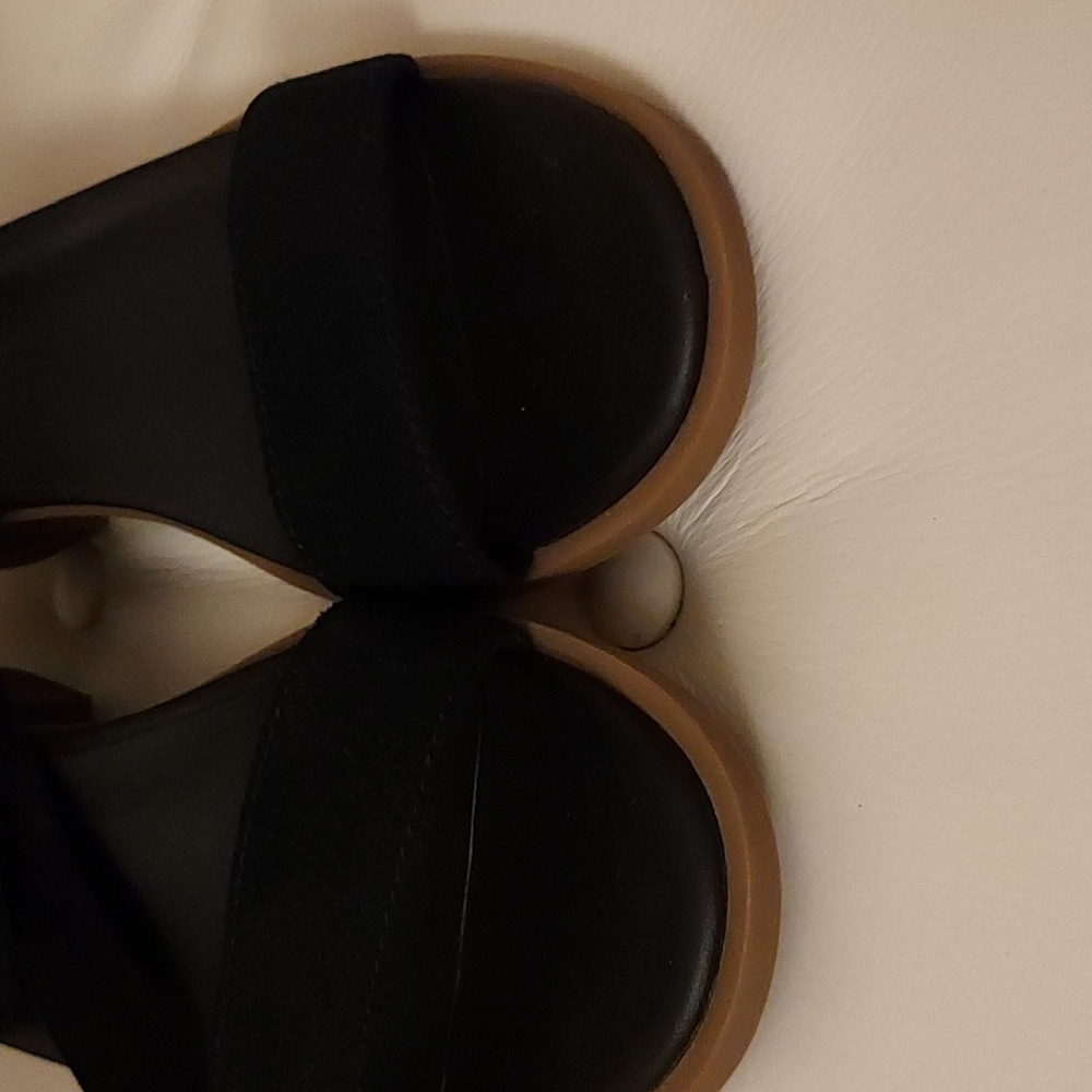 Suede Sandals 9/20 - Picture 3 of 10